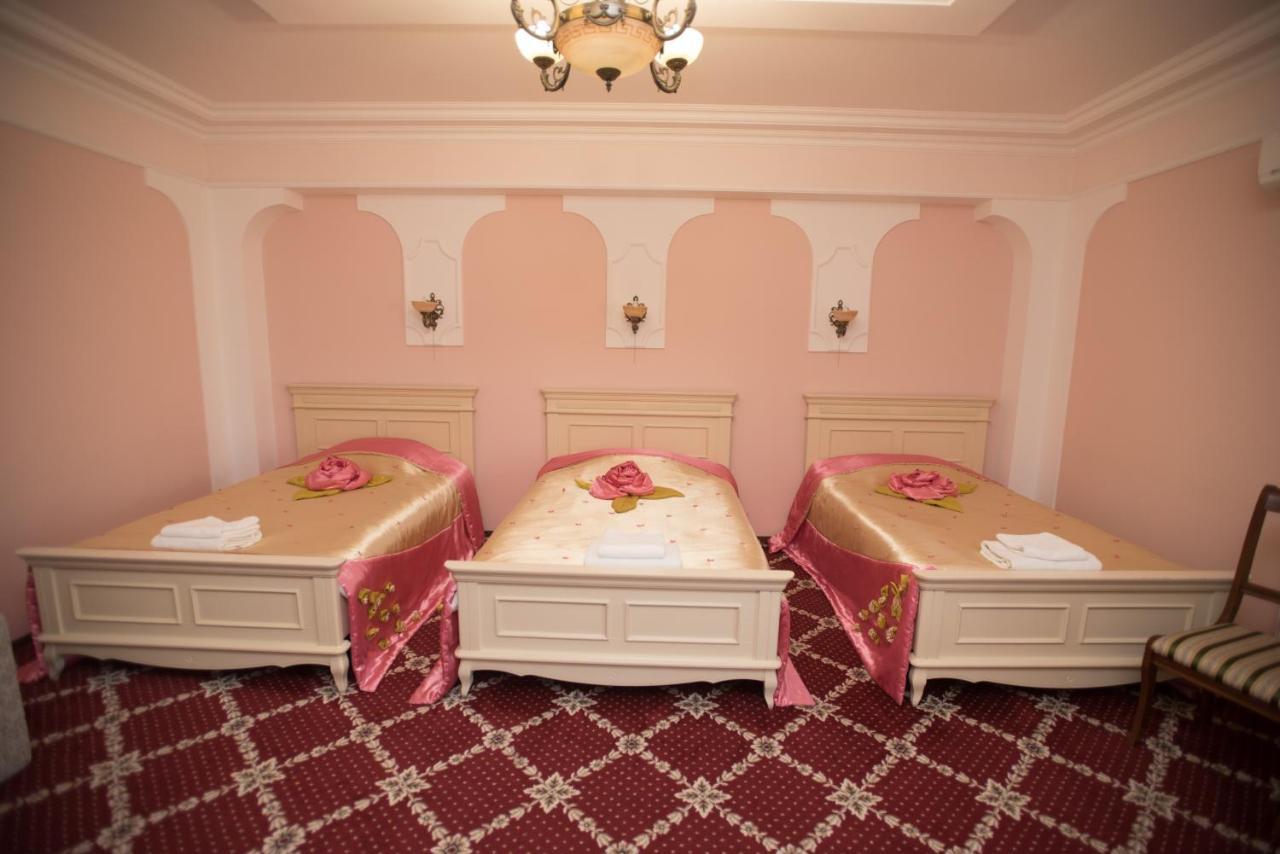 Altin Palace Comrat エクステリア 写真