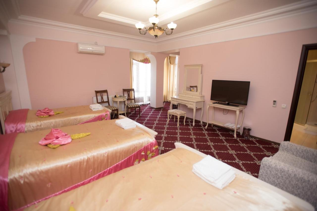 Altin Palace Comrat エクステリア 写真