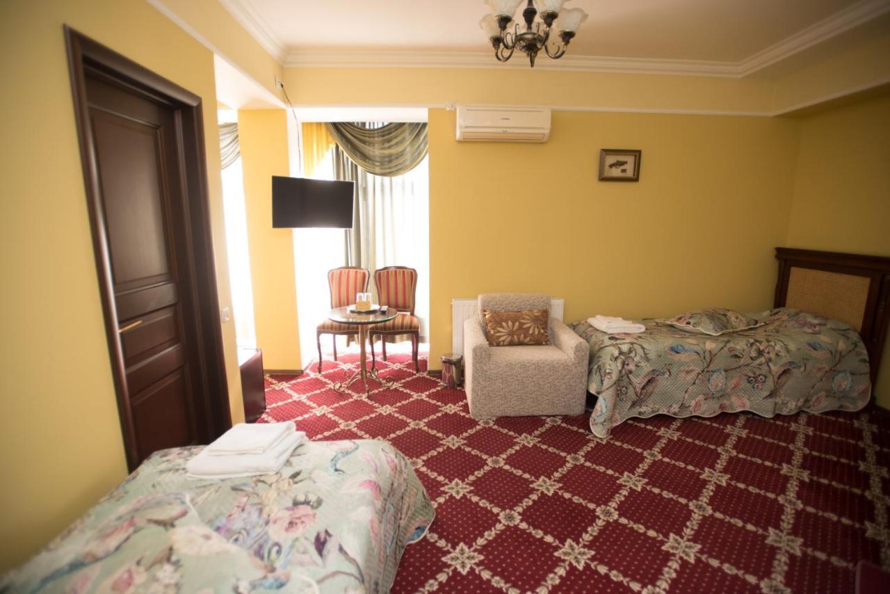 Altin Palace Comrat エクステリア 写真